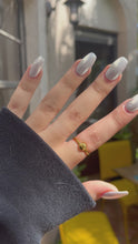 Load and play video in Gallery viewer, Gold Seashell Ring