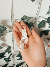 Load image into Gallery viewer, Basic White Keychain