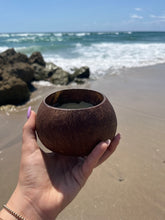 Load image into Gallery viewer, Aloha Coconut Candle