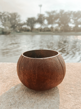 Load image into Gallery viewer, Aloha Coconut Candle