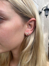 Load image into Gallery viewer, Pearl Bow Earrings
