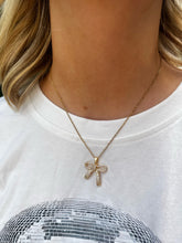 Load image into Gallery viewer, Coquette Bow Necklace
