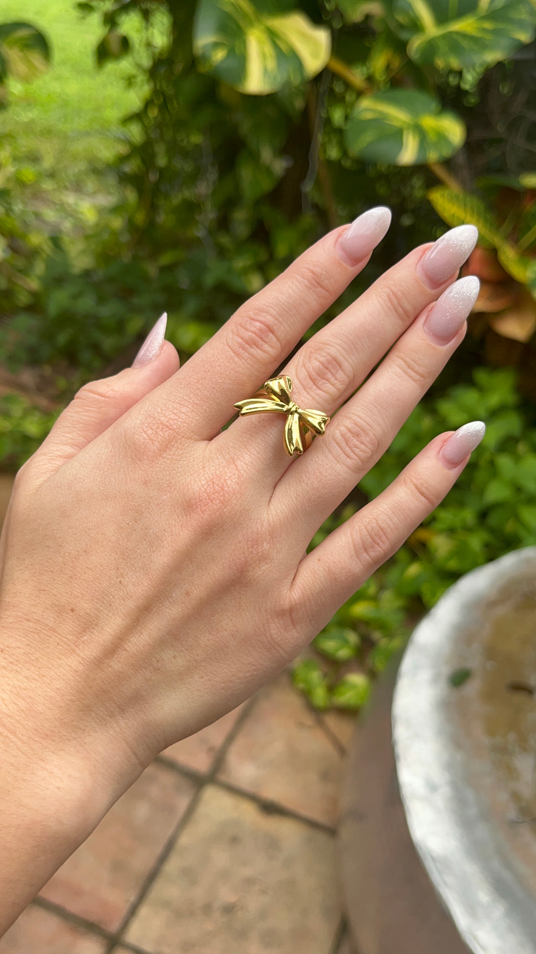 Elegant Bow Ring